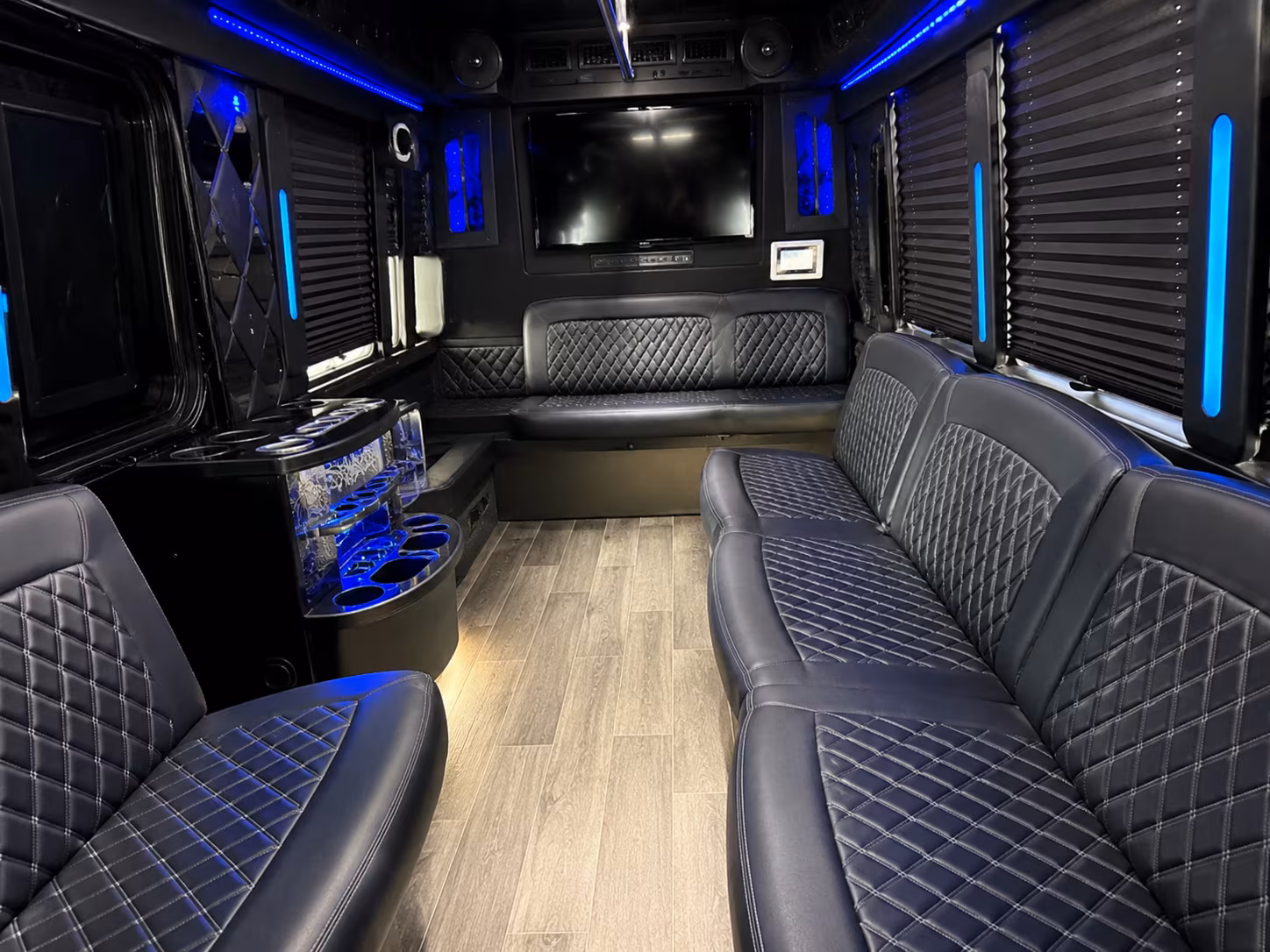 Rent a Bus to Firestone Grand Prix of St. Petersburg