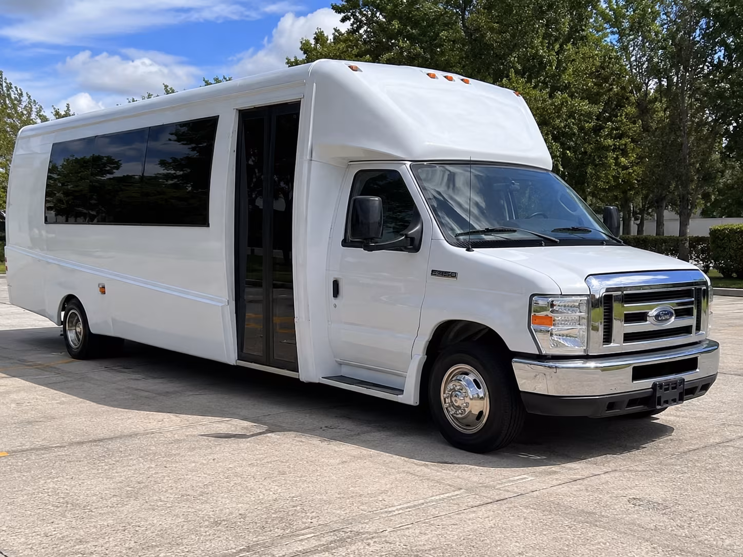 Largo Bachelor & Bachelorette Transportation