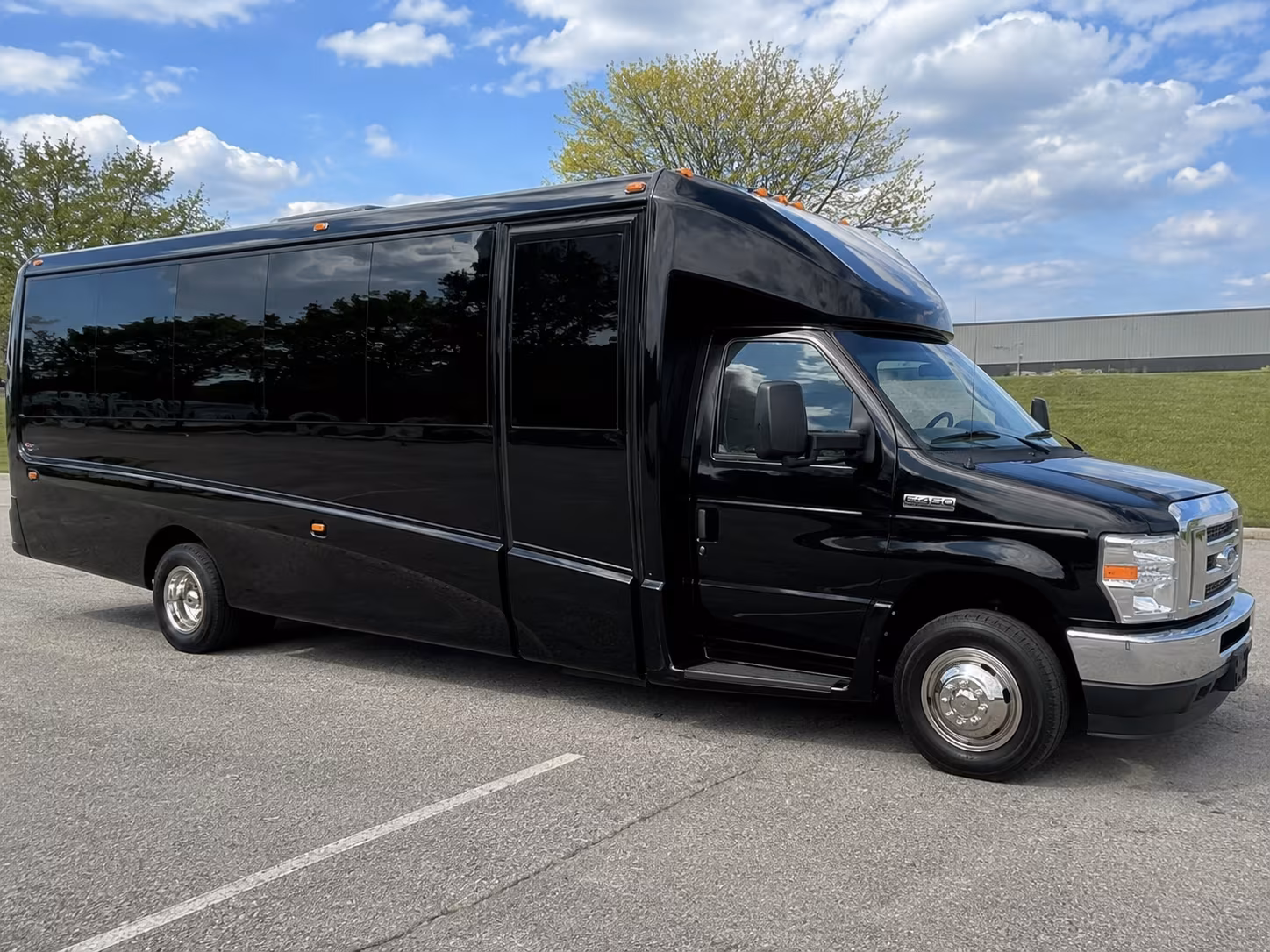 Riverview Wedding Transportation & Shuttle Service