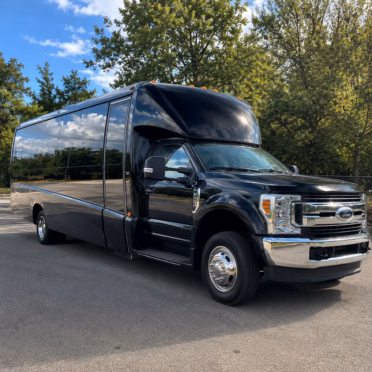 St. Petersburg Corporate Transportation party bus exterior