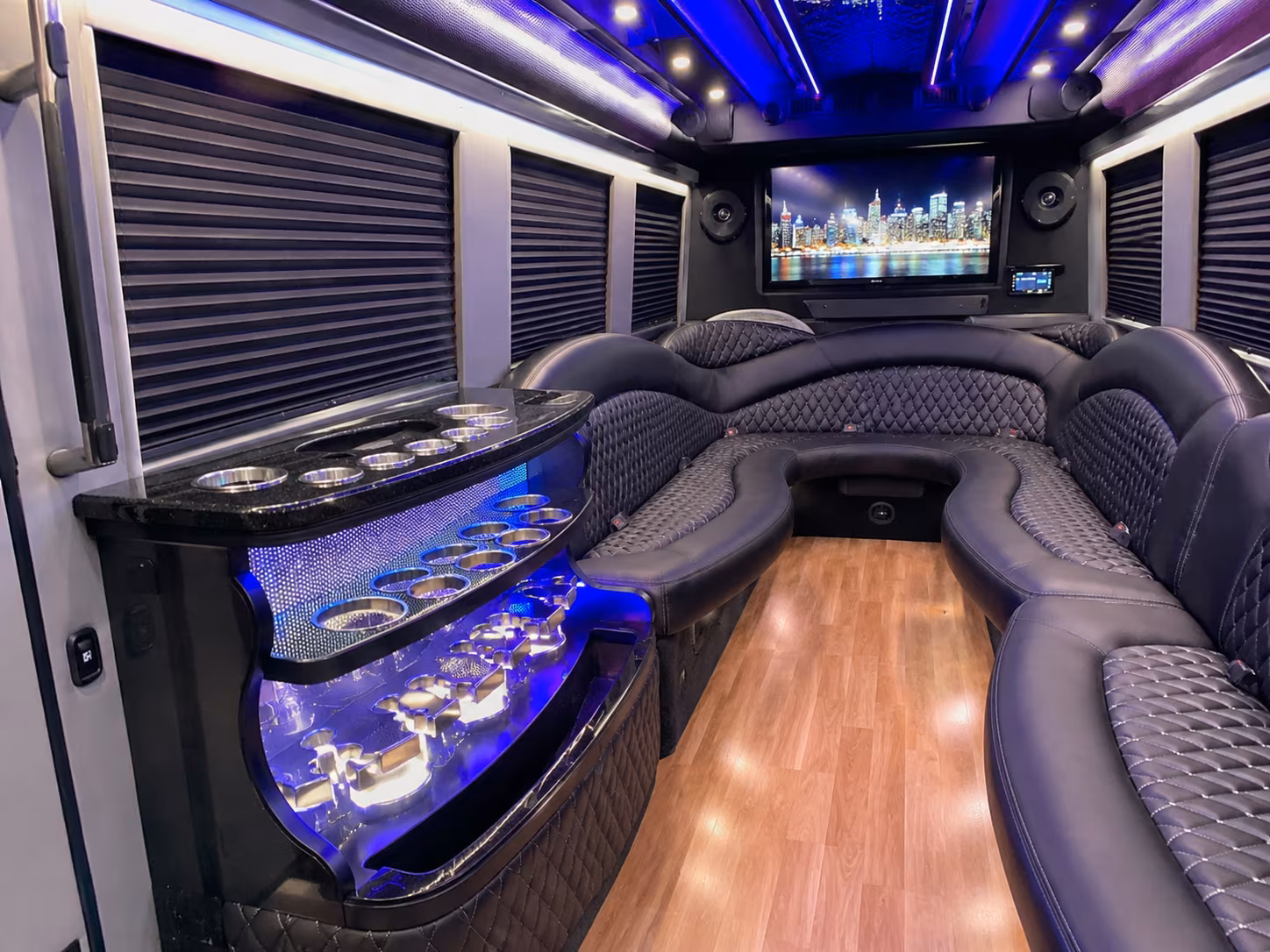 St. Petersburg Sporting Event Transportation party bus exterior