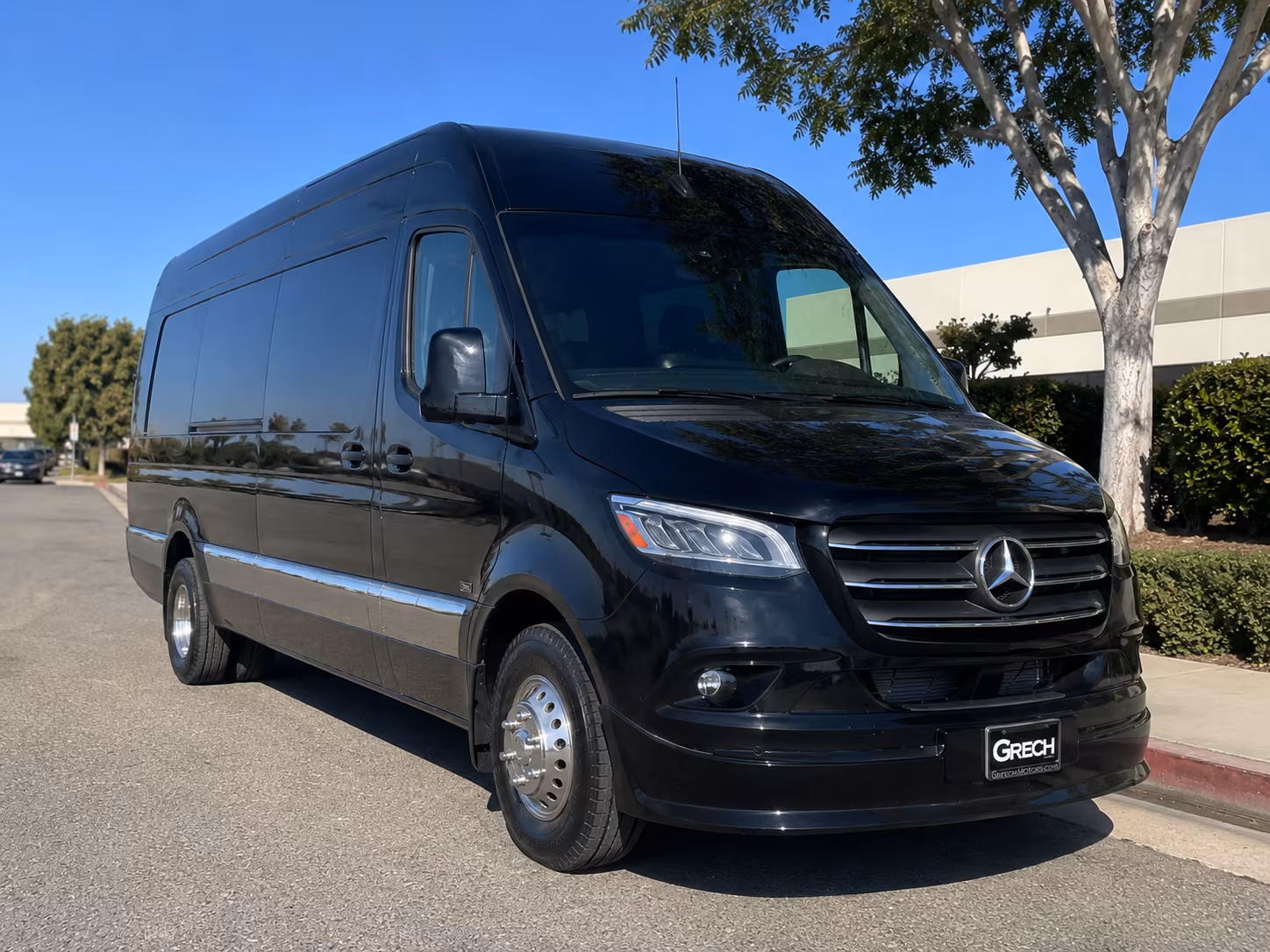 Tampa Wedding Transportation & Shuttle Service