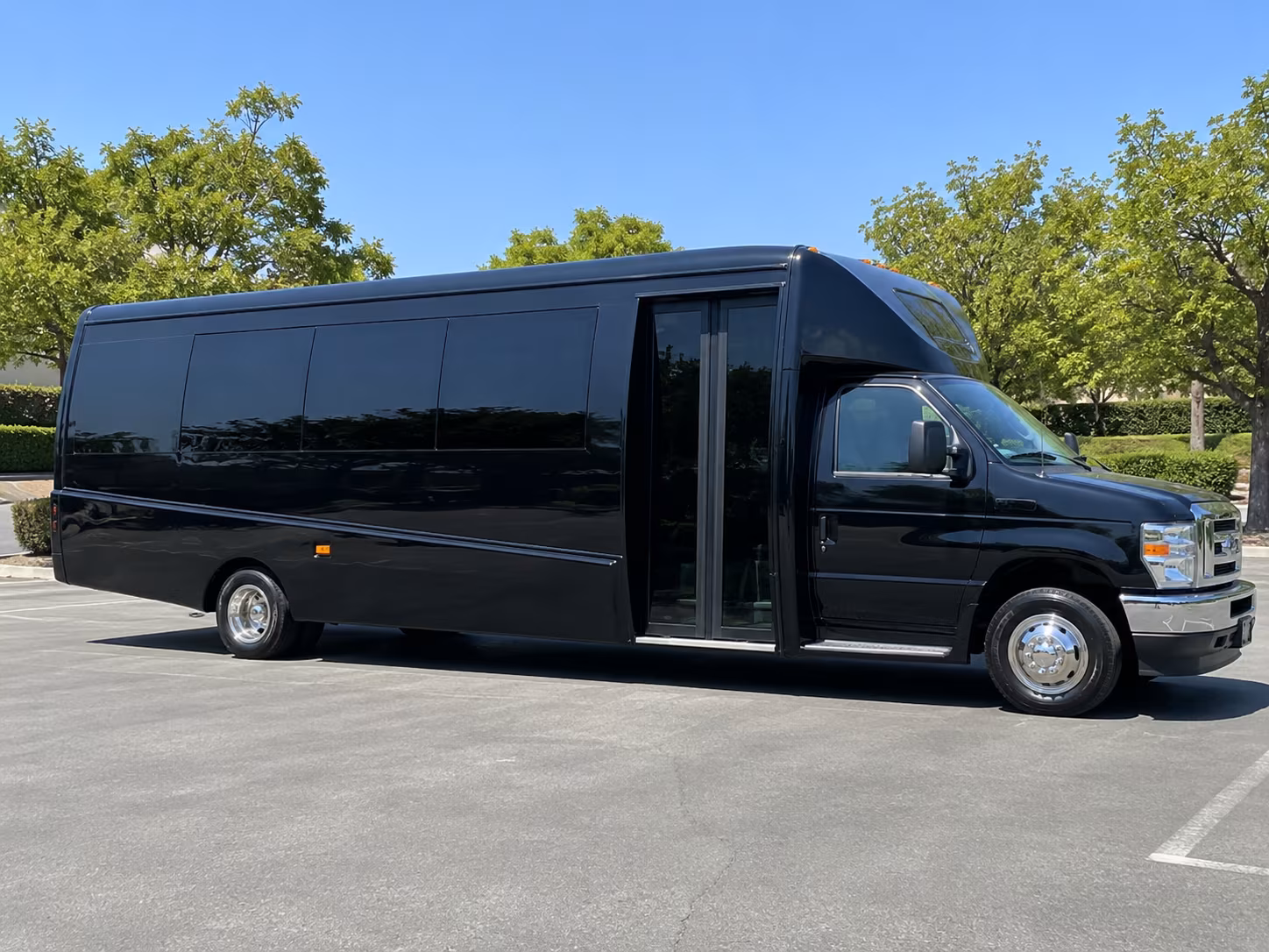Town 'n' Country School Event & Field Trip Transportation